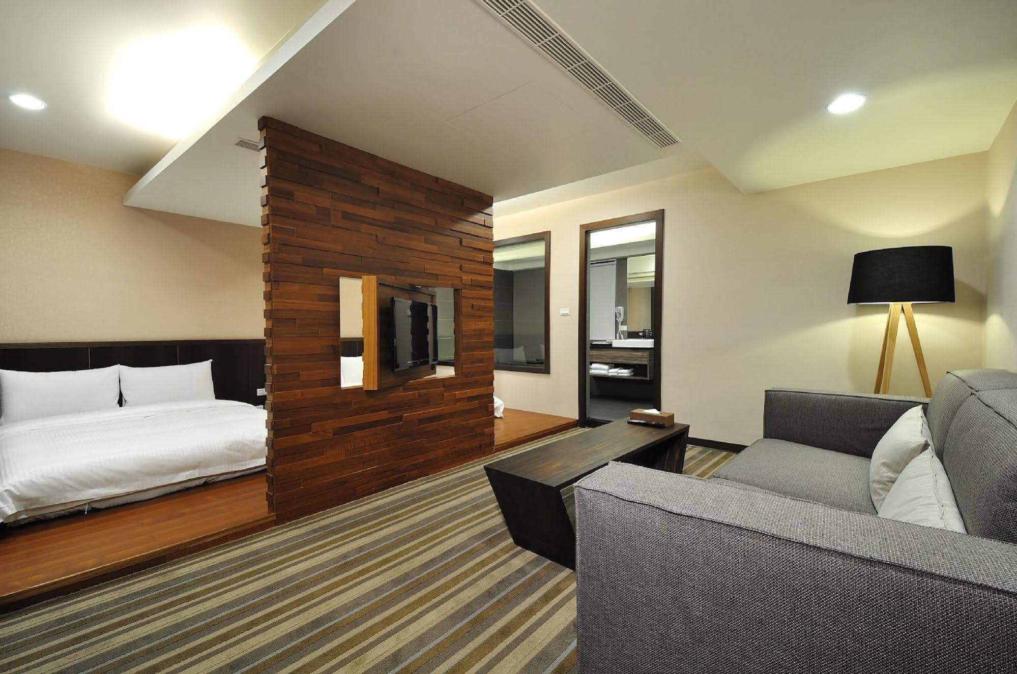 Sun Sweet Hotel Luodong Eksteriør bilde