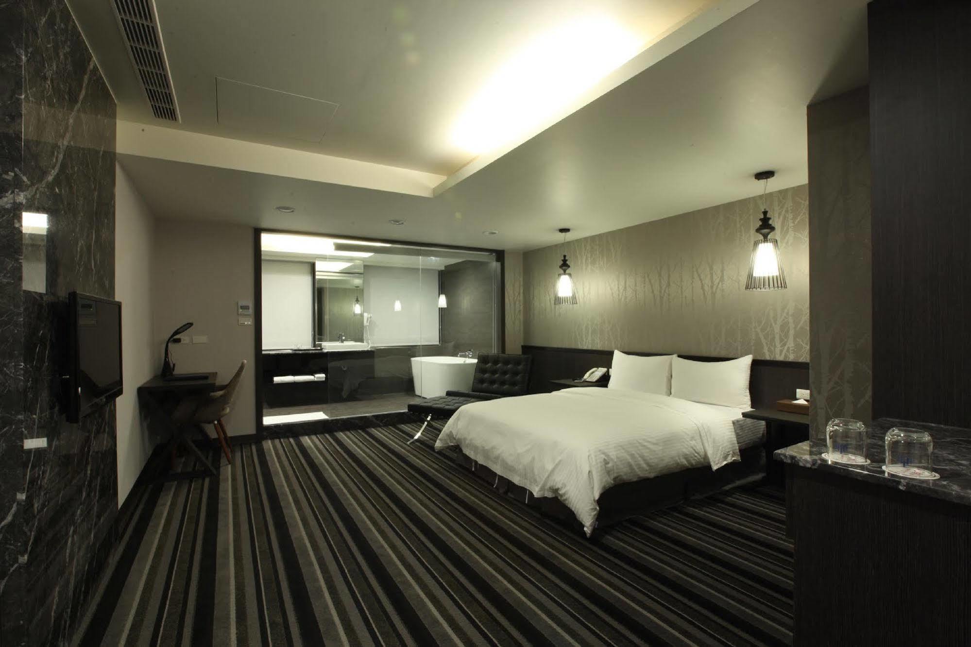 Sun Sweet Hotel Luodong Eksteriør bilde